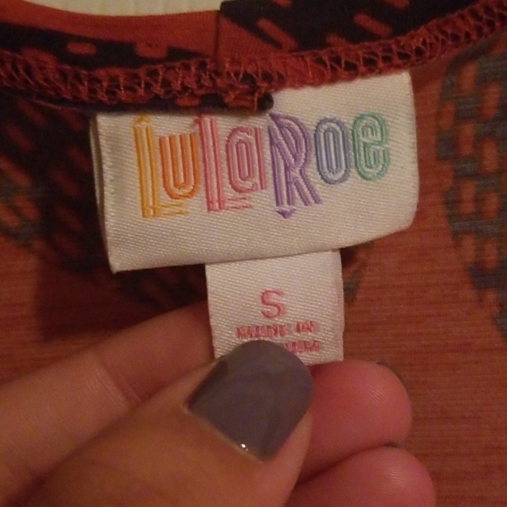 Lularoe lindsey - Picture 2 of 3